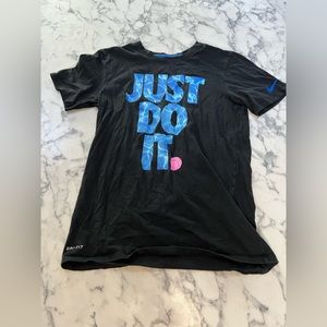 Nike Dri-Fit Shirt (Size Small)